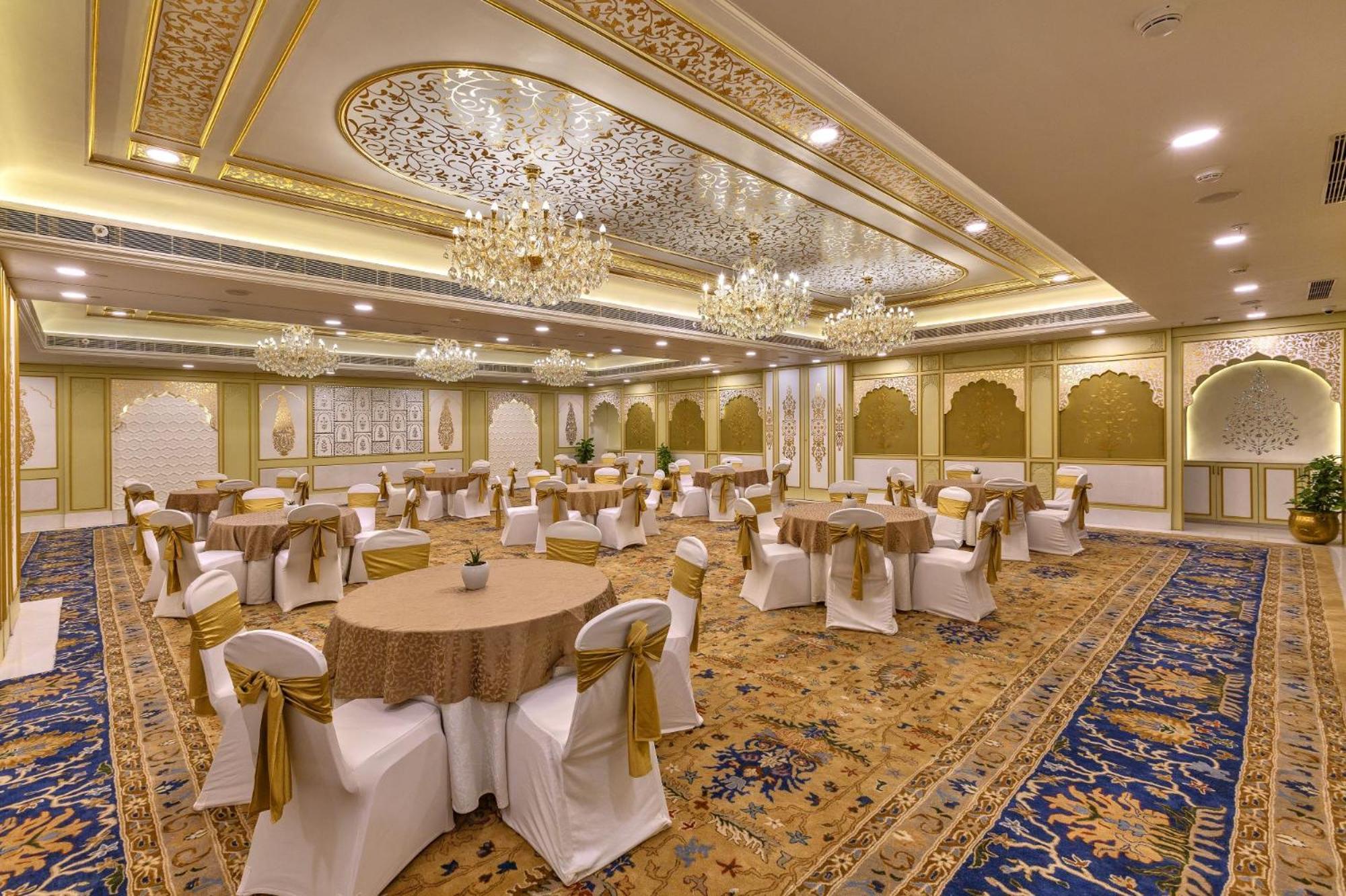 Heritage Village Resort & Spa Manesar-グルガウン エクステリア 写真