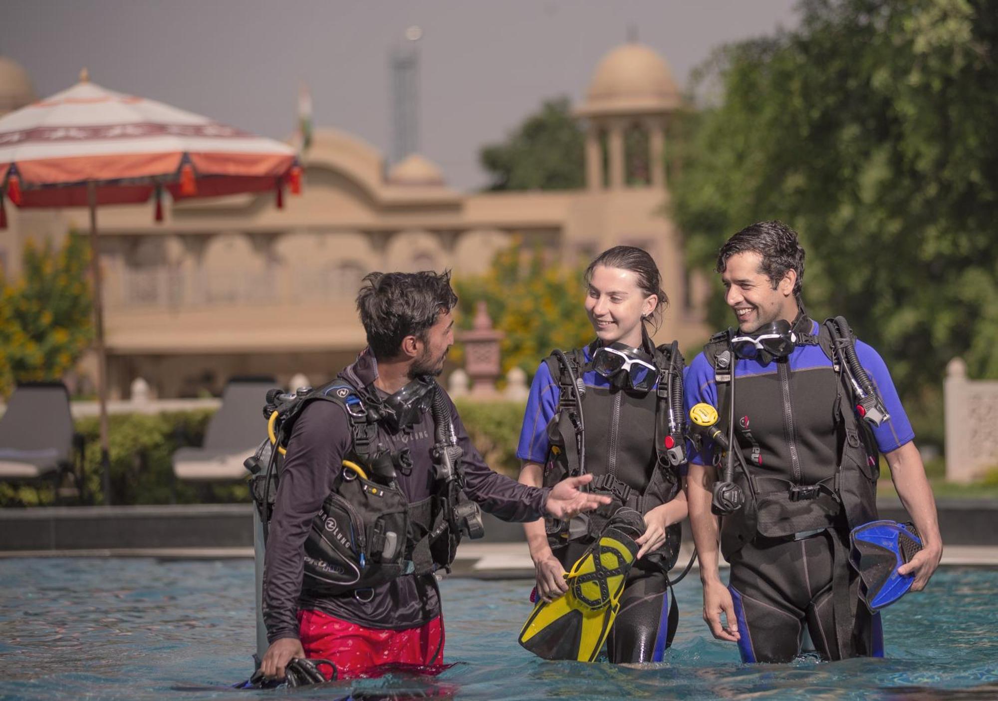 Heritage Village Resort & Spa Manesar-グルガウン エクステリア 写真