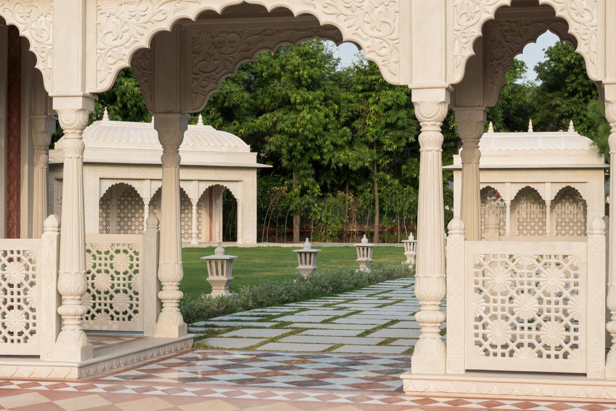 Heritage Village Resort & Spa Manesar-グルガウン エクステリア 写真